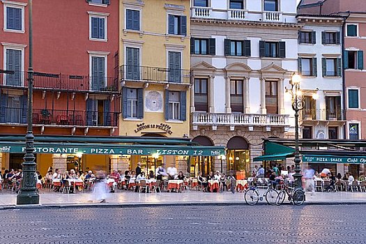 人,坐,街头餐厅,维罗纳,意大利