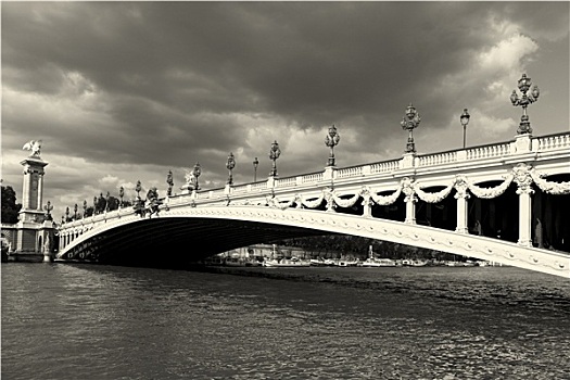 亚历山大三世桥,巴黎,法国
