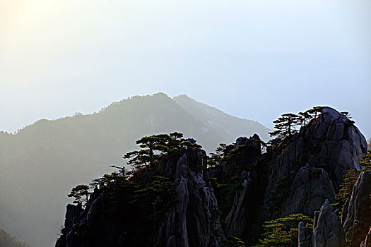 山峦,山顶,远景