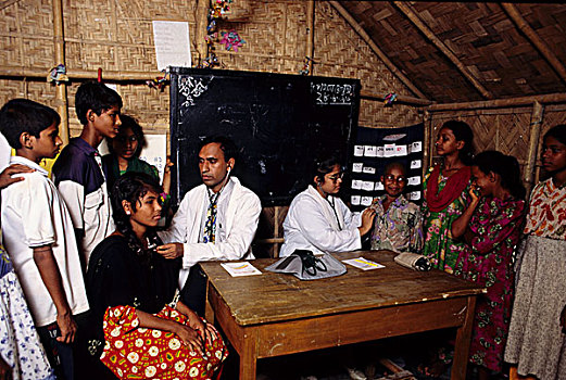 医生,跑,健康,检查,社交,小学,孟加拉,教育,挤出,成长,进入,只有,6岁