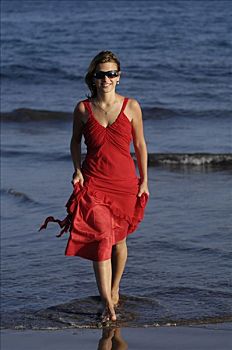 女孩,红裙,海边