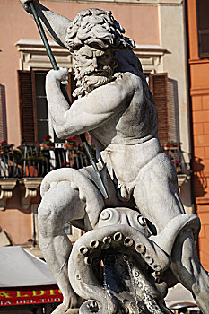 纳沃纳广场喷泉雕塑