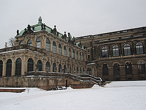 茨温格尔宫,德累斯顿