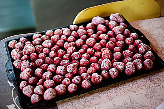 冰冻,草莓,烘培器皿