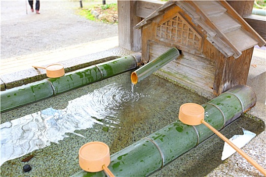 水净化,日本寺庙
