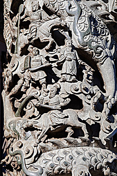中国宗教信仰,寺庙石壁上雕刻着古老的神话,都是宗教信仰的故事