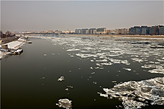 冬天,多瑙河