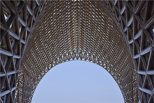 钢结构式的拱形门
