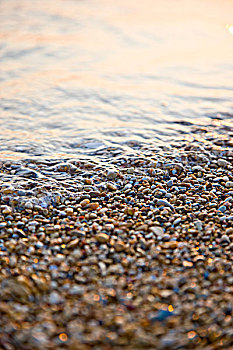 鹅卵石,海水