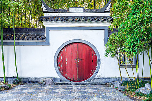 江南园林月亮门建筑景观,南京朝天宫景区