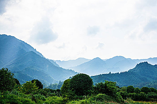 桂林山景秋色