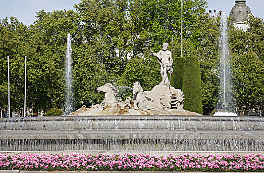 海王星喷泉,广场,马德里,西班牙,欧洲