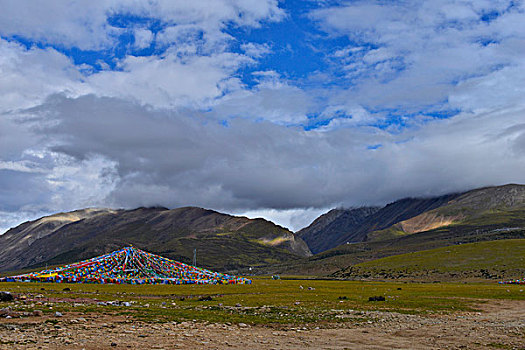 念青唐古拉山风景