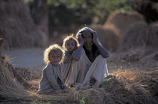 老太太,孩子,稻草,坐,尼泊尔,亚洲
