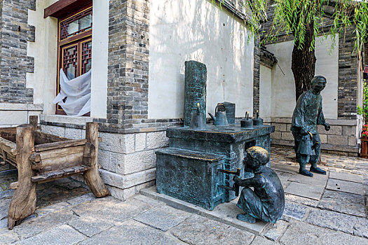 古代生活场景雕塑,济南市百花洲