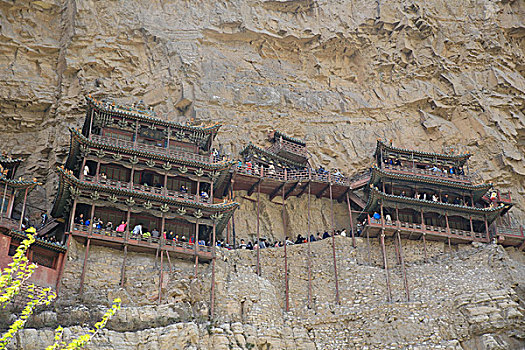 远观悬空寺