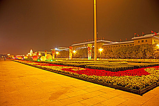 天安门广场花坛夜景