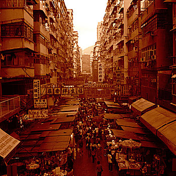 中国,香港,九龙,住宅,街道,行人,单色调,亚洲,城市,大城市,高层建筑,建筑,购物,人,路人,标识,一堆,经济,零售