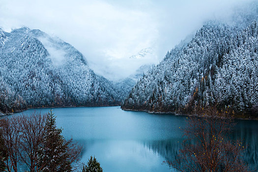 九寨沟雪景