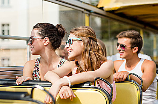 友谊,旅行,度假,夏天,人,概念,群体,微笑,朋友,旅游巴士