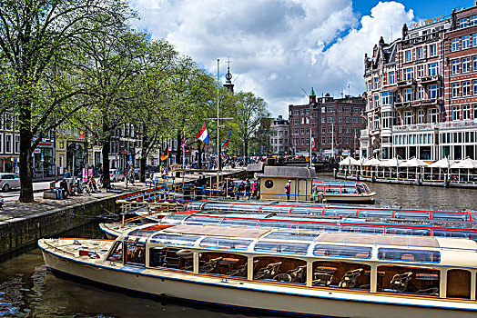 运河驳船,阿姆斯特河,阿姆斯特丹,北荷兰,荷兰