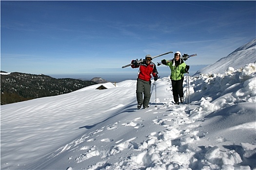 男人,女人,雪地