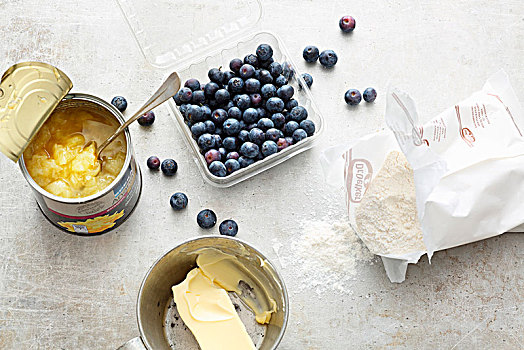 蓝莓,黄油,烘制,罐头,菠萝,快速,蛋糕