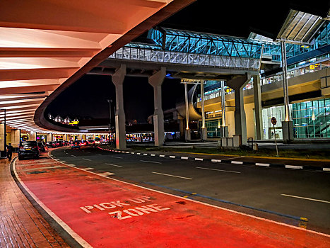 雅加达航站楼夜景