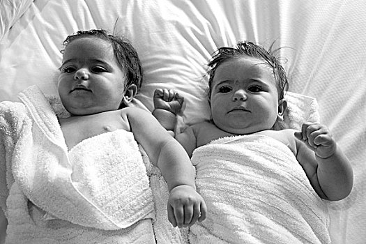 双胞胎,毛巾,沐浴