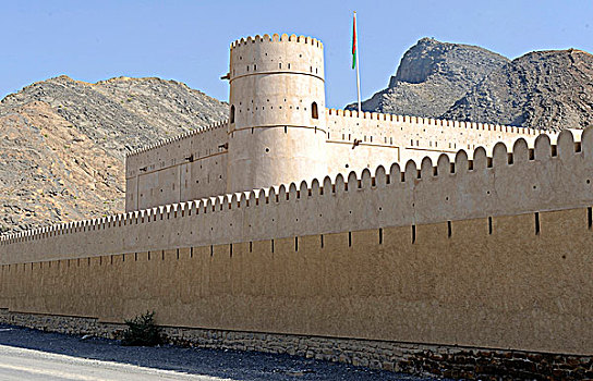 阿曼苏丹国,要塞