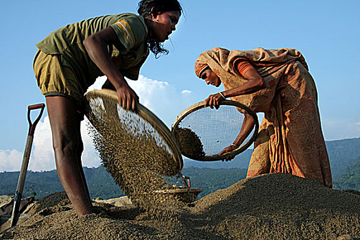 女人,筛滤,沙子,堤岸,河,孟加拉,喜马拉雅山,印度,石头,漂石,收集,不同