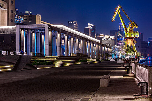 新华滨江民生滨江文化城夜景