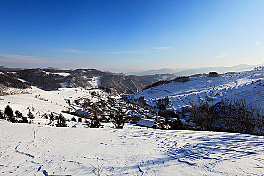 吉林临江雪村