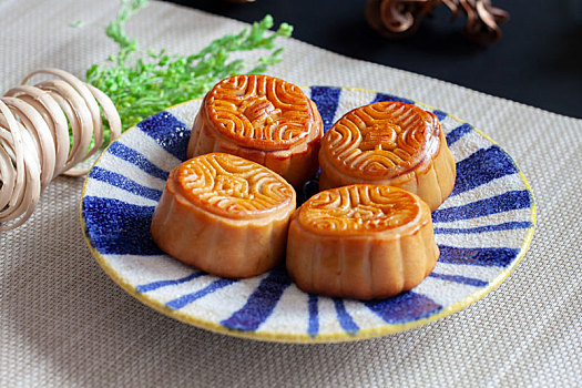 中国传统佳节中秋节美食月饼特写