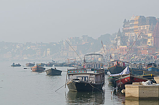 船,神圣,恒河,瓦腊纳西,北方邦,印度,亚洲