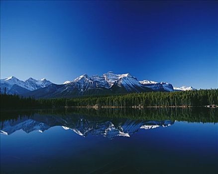 赫伯特湖,大路,班芙国家公园,艾伯塔省,加拿大