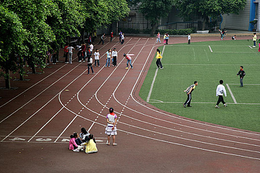 九龙坡区铁路小学图片