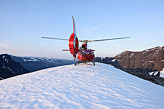 直升飞机,雪,顶峰