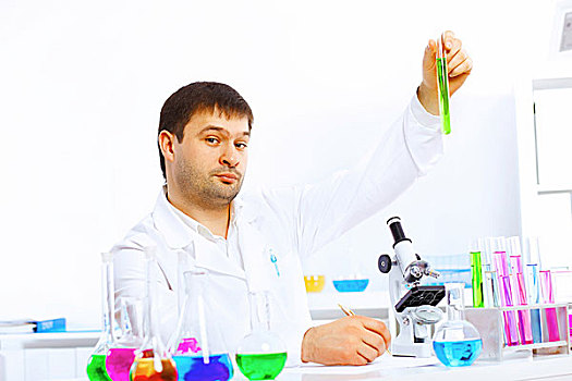 男青年,科学家,工作,液体,实验室