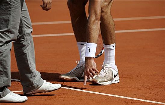 裁判,决定,网球,网球手,展示,左边,食指,线条,网球场,球