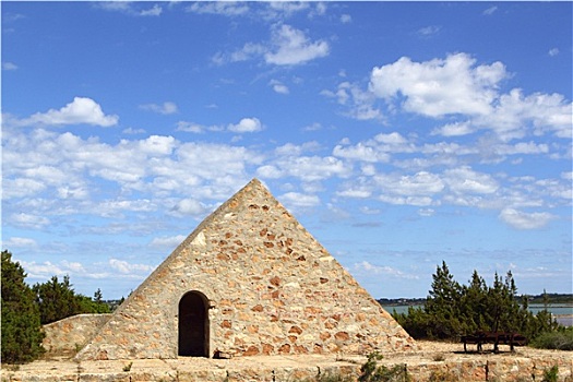 三角形,石头,砖石建筑,福门特拉岛