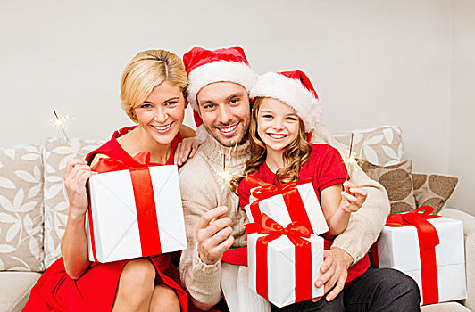 家庭,圣诞节,圣诞,冬天,高兴,人,概念,微笑,圣诞老人,帽子,许多,礼盒,孟加拉