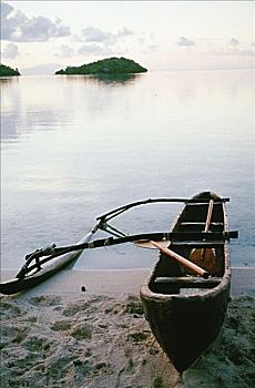 法属玻利尼西亚,塔希提岛,波拉岛,独木舟,海滩