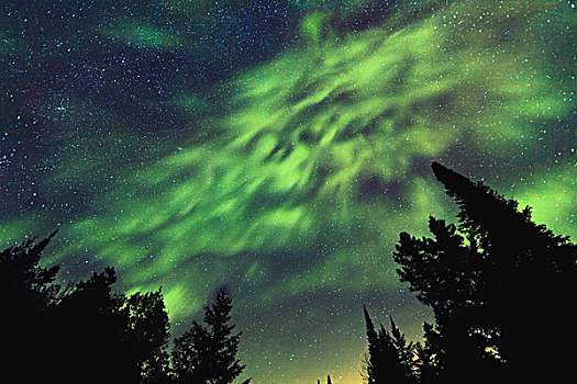 北极光,银河,空中,塔伯拉山,国家公园,勒奴地耶地区,区域,魁北克,加拿大