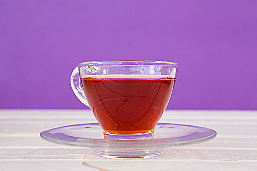 杯子,药茶,白色背景,桌子,紫色背景