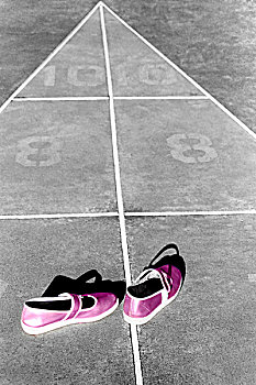 粉色,女孩,鞋,影子,跳房子游戏,水泥,地面,布宜诺斯艾利斯,阿根廷