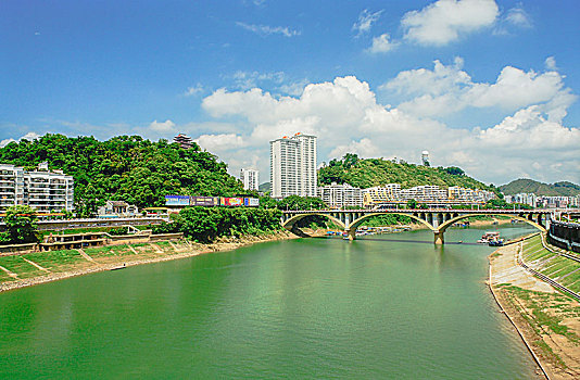 广西梧州西江大桥