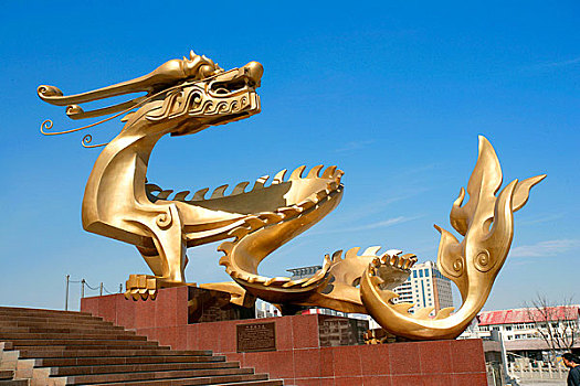 龍雕塑