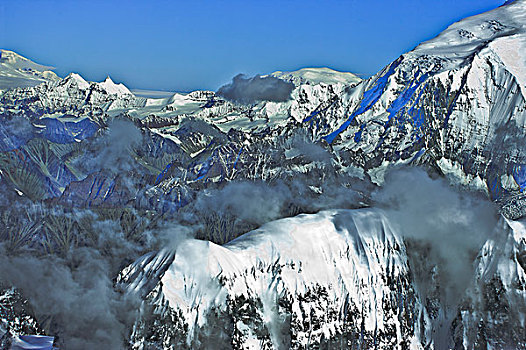 高耸,山,兰格尔,兰格尔圣伊莱亚斯,兰格尔圣伊莱亚斯国家公园,阿拉斯加,美国