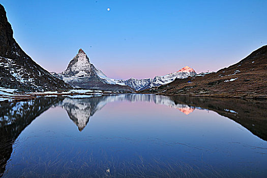 马塔角,反射,湖,黎明,月亮,策马特峰,阿尔卑斯山,瓦莱,瑞士